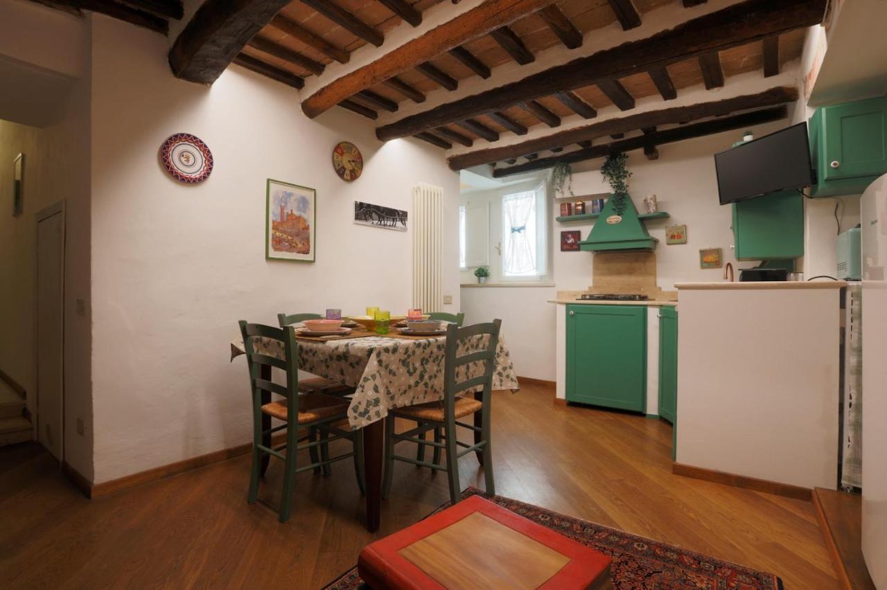 Mantellini Apartment Siena Luaran gambar